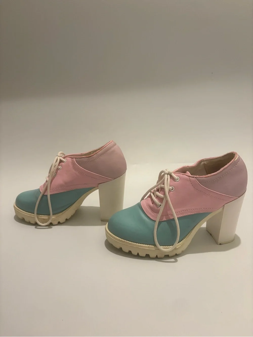 Hot Topic Pastel Platform Oxford Heels- Womens 6